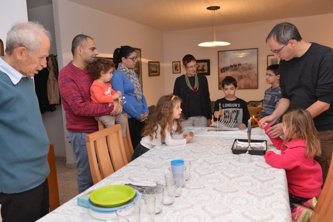 הדלקת נרות לוינסקי