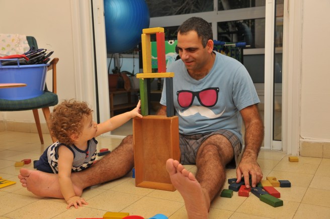 בונות בניינים
