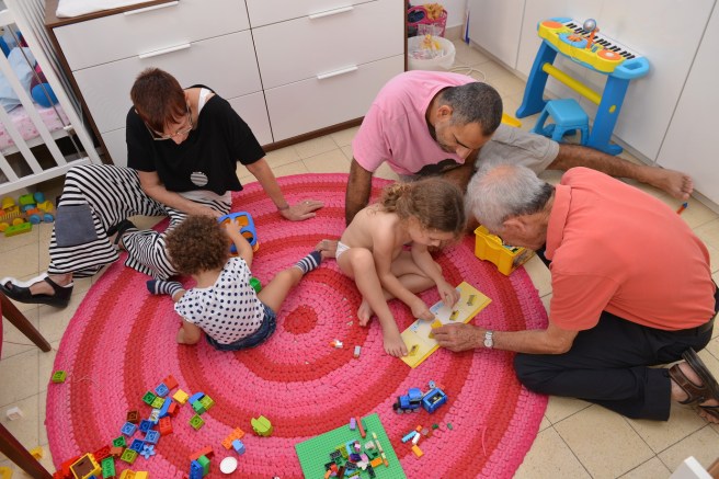 בונות בניינים