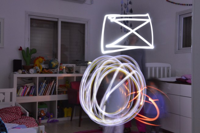 מציירים באור