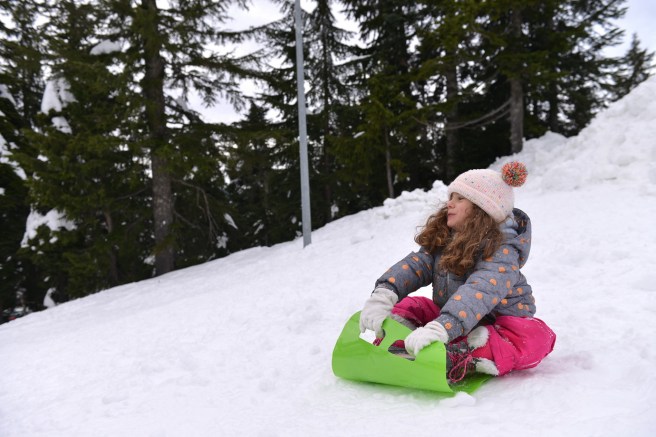 מחליקים על השלג על הר סימור