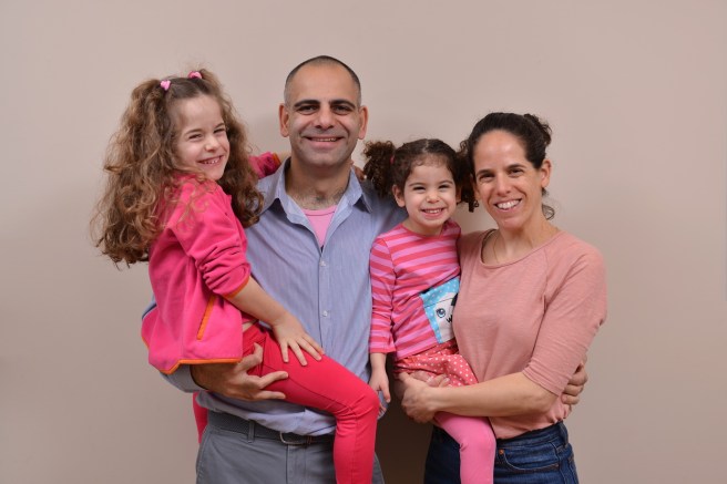 חולצה ורודה