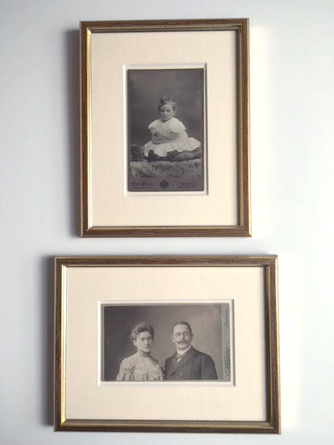 שתי תמונות עתיקות