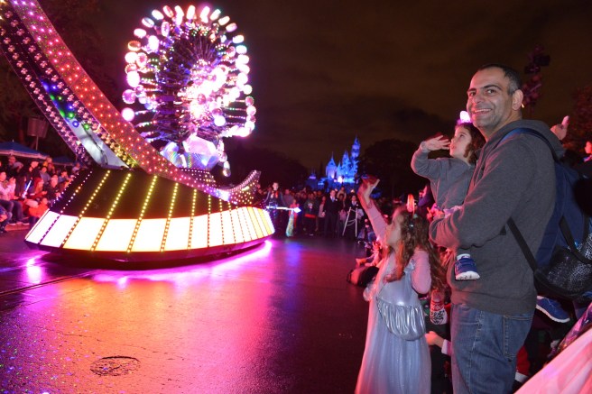 המצעד בדיסנילנד דצמבר 2016