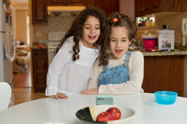 זמן בית גלית לוינסקי