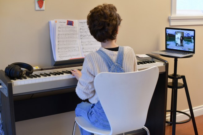 זמן בית גלית לוינסקי