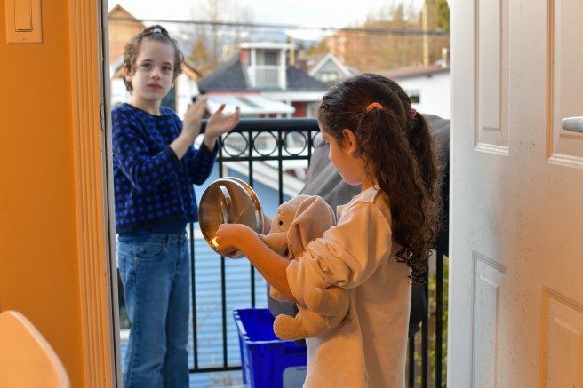 זמן בית גלית לוינסקי